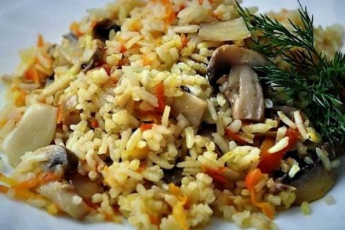 Как правильно приготовить рис на сковороде. 15 самых вкусных рецептов риса на сковороде