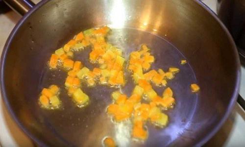 Жареный рис с овощами. Как пожарить рис с овощами и яйцом по-китайски