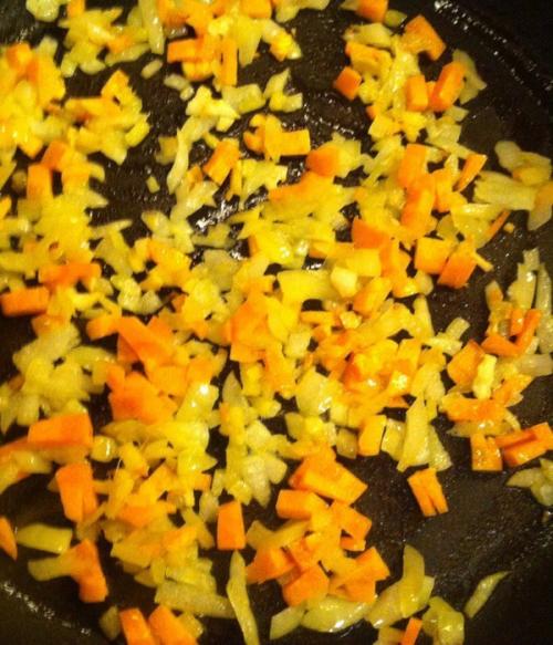 Рис по-китайски с соевым соусом. Жаренный рис с яйцом по-китайски