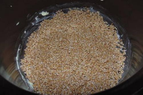 Как варить пшеничную кашу на воде пропорции. Как сварить рассыпчатую пшеничную кашу на воде – 8 пошаговых рецептов