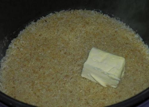 Как варить пшеничную кашу на воде пропорции. Как сварить рассыпчатую пшеничную кашу на воде – 8 пошаговых рецептов