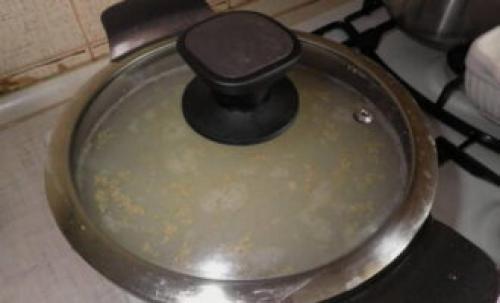 Как варить пшеничную кашу на воде пропорции. Как сварить рассыпчатую пшеничную кашу на воде – 8 пошаговых рецептов