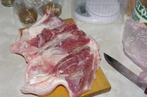 Какие блюда из свиной рульки можно приготовить на пару. Свиная рулька в пароварке