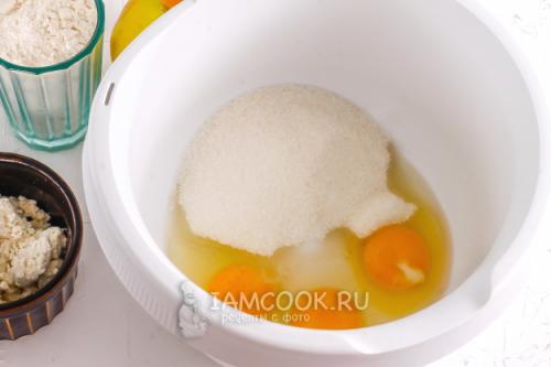 Творожно-яблочный пирог в мультиварке. Шарлотка с яблоками и творогом в мультиварке 01 Творожно-яблочный пирог в мультиварке. Шарлотка с яблоками и творогом в мультиварке 01