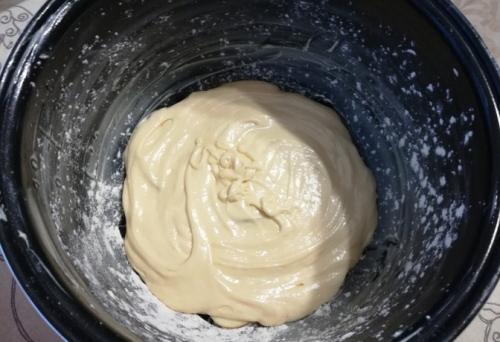 Пышная творожная шарлотка в мультиварке. Пышная шарлотка в мультиварке с яблоками — классический рецепт