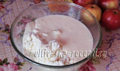 Королевский пирог с яблоками и творогом в мультиварке. Творожная шарлотка с яблоками в мультиварке