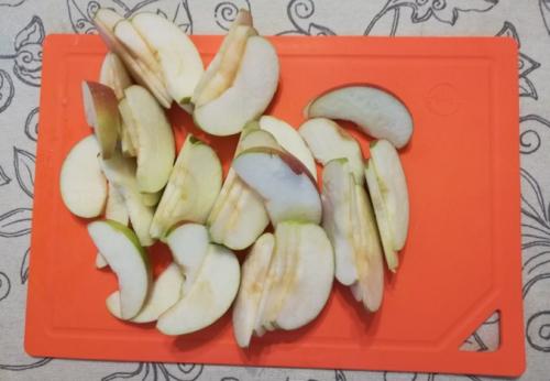 Пышная творожная шарлотка в мультиварке. Пышная шарлотка в мультиварке с яблоками — классический рецепт