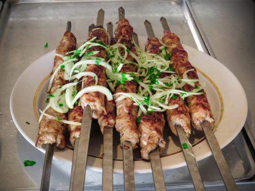 Как долго готовится ОБЖОР шаурма со свининой и люля-кебабом из курицы. Самый вкусный люля-кебаб из свинины
