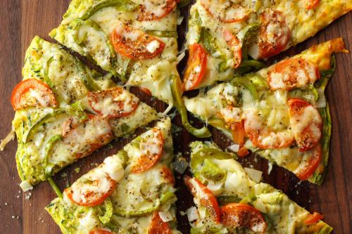 Пицца из кабачков с манкой. Приготовление