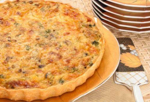 Пицца в мультиварке редмонд. Как вкусно приготовить пиццу в мультиварке