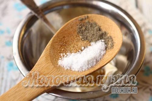 Шашлык из свинины на противне на шпажках. Готовим шашлык из свинины, маринованной в майонезе, на деревянных шпажках в духовке