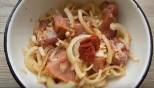 Шашлык из свинины на противне на шпажках. Готовим шашлык из свинины, маринованной в майонезе, на деревянных шпажках в духовке 27 Шашлык из свинины на противне на шпажках. Готовим шашлык из свинины, маринованной в майонезе, на деревянных шпажках в духовке 27