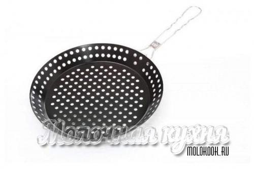 Креветки на шпажках с соусом Терияки.