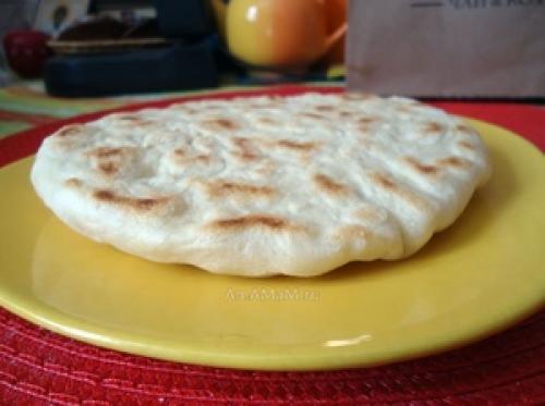 Что можно приготовить из муки и воды. Как быстро сделать лепёшки на воде и муке на сковороде