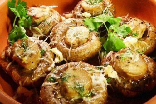 Шампиньоны в духовке: 20 способов приготовления и лучшие рецепты