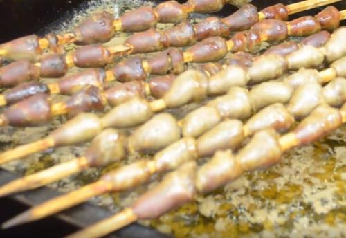 Шашлык из куриных сердечек в духовке. Вкусный шашлык из куриных сердечек с соевым соусом и медом в духовке на шпажках