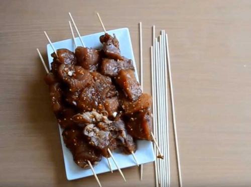 Шашлык в банке. Шашлык из свинины в трехлитровой банке в духовке — вкуснее чем на мангале