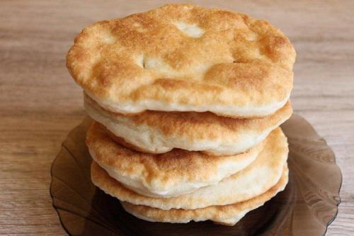 Лепёшка на сковороде быстро вместо хлеба на воде без дрожжей. 20 рецептов простых и пышных лепешек на сковороде