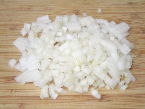 Что нужно для приготовления языка говяжьего с шампиньонами в сметанном соусе. Вкусный свиной язык с грибами в сметане. Пошаговый рецепт