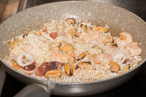 Вкусный и полезный ризотто с креветками и овощами: рецепт и советы 25 Вкусный и полезный ризотто с креветками и овощами: рецепт и советы 25