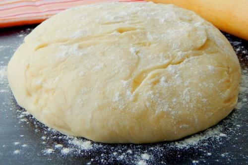 Тесто на чебуреки хрустящее, пузырчатое. 15 лучших рецептов теста для чебуреков