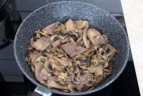 Вкусный рецепт запеканки с языком под грибным соусом 06 Вкусный рецепт запеканки с языком под грибным соусом 06
