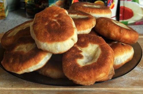 Пирожки-чебуреки с мясом и сыром. Вкусные чебуреки с мясом и сыром 16