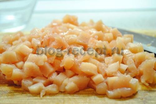 Рубленые куриные котлеты с сыром на сковороде. Вкусные и симпатичные куриные котлетки с сыром