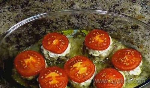 Котлеты с сыром сверху на сковороде. Пошаговый рецепт котлет, запеченных в духовке с сыром и помидорами