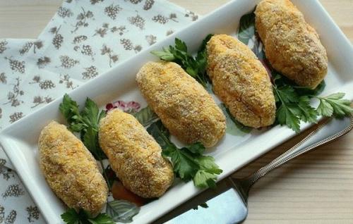 Котлеты в духовке с сыром. Котлеты по-киевски с сыром и зеленью 15 Котлеты в духовке с сыром. Котлеты по-киевски с сыром и зеленью 15