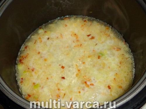Завтрак на ходу: рисовуха с креветками и овощами в мультиварке 24 Завтрак на ходу: рисовуха с креветками и овощами в мультиварке 24