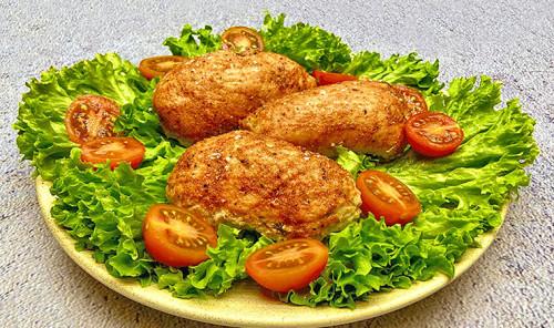 Куриные котлеты с сыром в духовке пп. Рубленные котлеты из куриного филе с сыром
