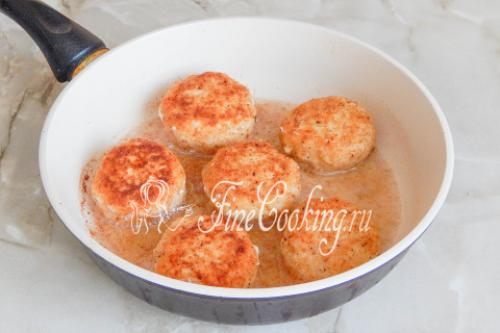 Куриные котлеты с сыром. Приготовление блюда по шагам: 07 Куриные котлеты с сыром. Приготовление блюда по шагам: 07