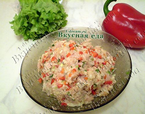 Нежные куриные котлеты с сыром и болгарским перцем 09