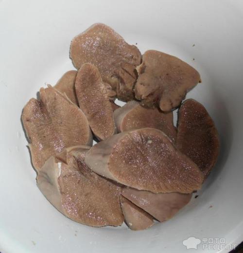 Как долго готовится язык с сыром в духовке. Рецепт: Язык говяжий запеченый - в духовке