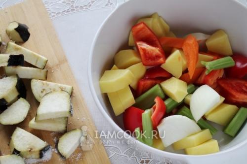 Вкусный рецепт: мясо запеченное с овощами в рукаве 17 Вкусный рецепт: мясо запеченное с овощами в рукаве 17