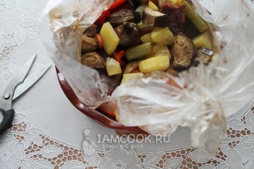 Вкусный рецепт: мясо запеченное с овощами в рукаве 21 Вкусный рецепт: мясо запеченное с овощами в рукаве 21