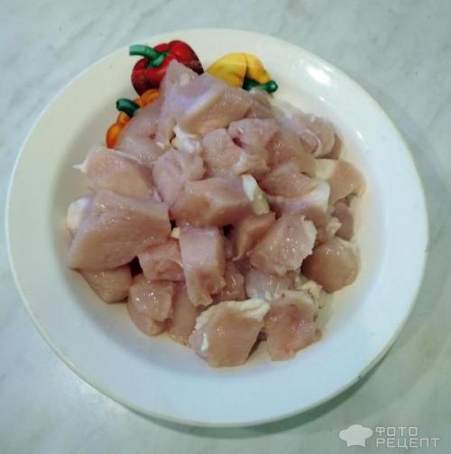 Можно ли использовать подливку из курицы к пюре для других блюд. Рецепт: Подлива из курицы - подавать можно с любым гарниром: рис, гречка, пюре, спагетти и т.д.