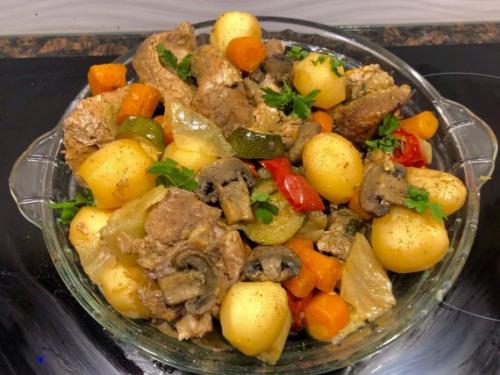 Как приготовить мясо с овощами в рукаве без духовки. Свинина с овощами в рукаве