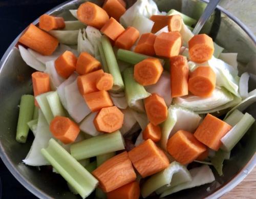 Как приготовить мясо с овощами в рукаве без духовки. Свинина с овощами в рукаве