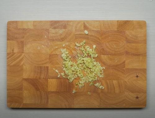 Чахохбили из курицы со специями. Чахохбили из курицы по-грузински — 8 классических рецептов с помидорами, вином, орехами