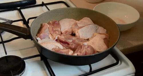 Чахохбили из курицы с помидорами. Чахохбили из курицы по-грузински — классический рецепт