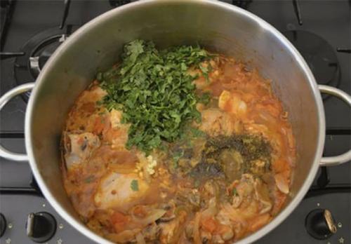 Чахохбили из домашней курицы. Рецепт приготовления чахохбили из курицы в кастрюле