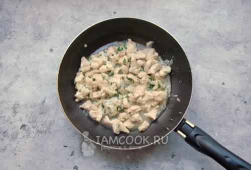 Вкусные и полезные: куриное филе с картофельным пюре 06