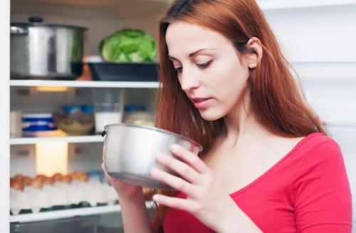 Можно ли хранить пюре с курицей и овощами в холодильнике. Выяснили, сколько можно хранить готовую еду и как продлить жизнь любимым продуктам