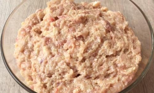 Сколько времени нужно на приготовление куриного филе в сухарях с картофельным пюре. Пожарские котлеты — правильный и вкусный рецепт