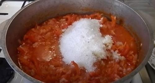 Рис в томате с овощами на зиму. Салат с рисом и овощами на зиму — очень вкусные рецепты заготовки