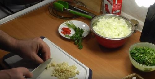Чахохбили из курицы простой рецепт. Чахохбили из курицы. Простой и очень вкусный рецепт чахохбили из курицы + видео