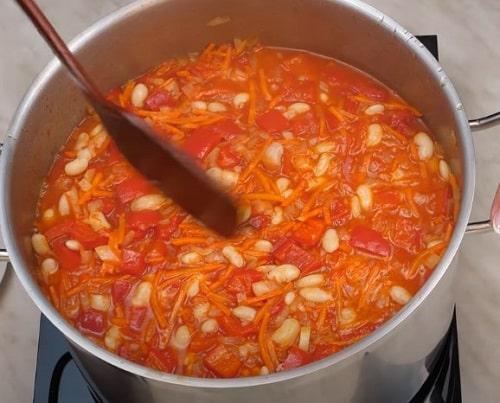 Лечо с фасолью на зиму — самые вкусные рецепты