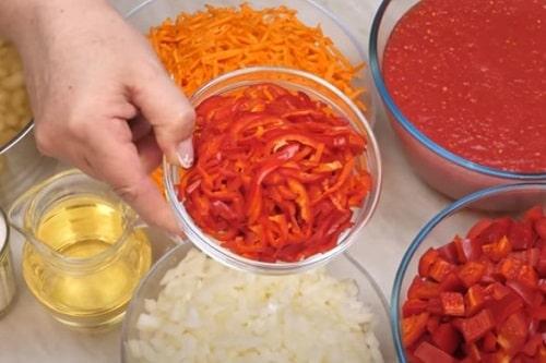 Лечо с фасолью на зиму — самые вкусные рецепты